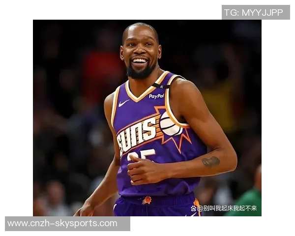 火箭队对引进杜兰特和布克表现出浓厚兴趣的最新消息